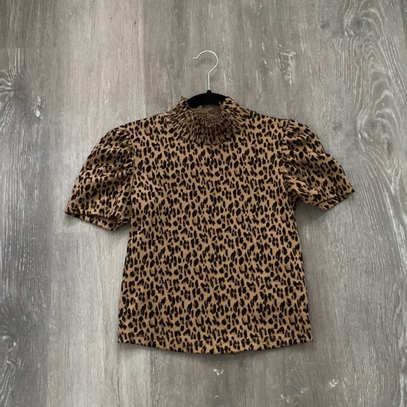 Zara Tops - Zara Brown and Black Leopard Print Puff Sleeve Top